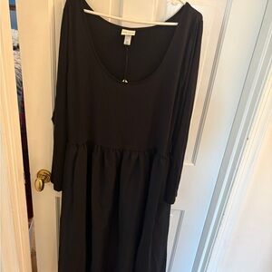 Ava & Viv Black Long-Sleeve Scoop Neck Tiered Dress